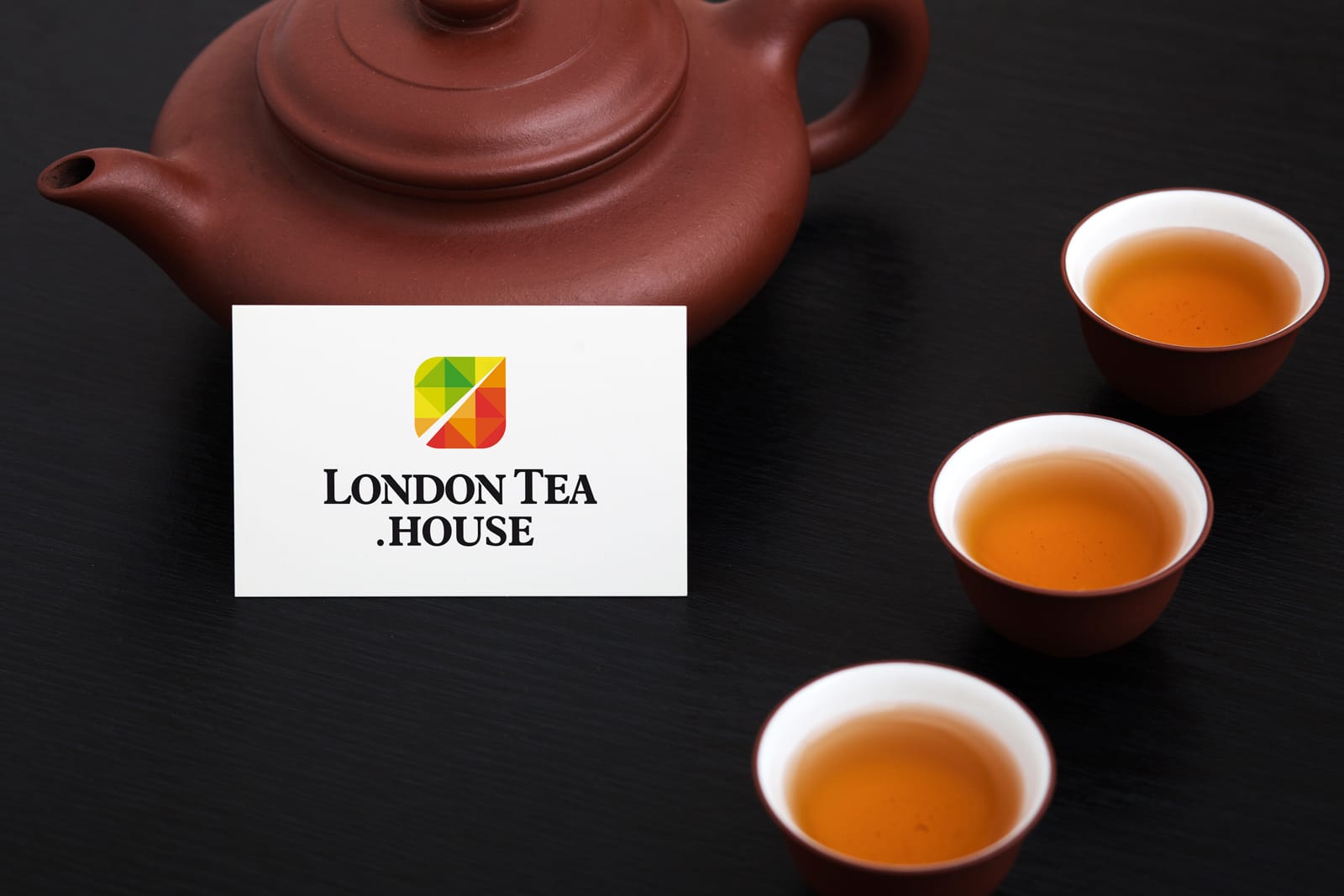 London Tea House logo firmy projektowanie Agencja brandingowa Moweli Creative